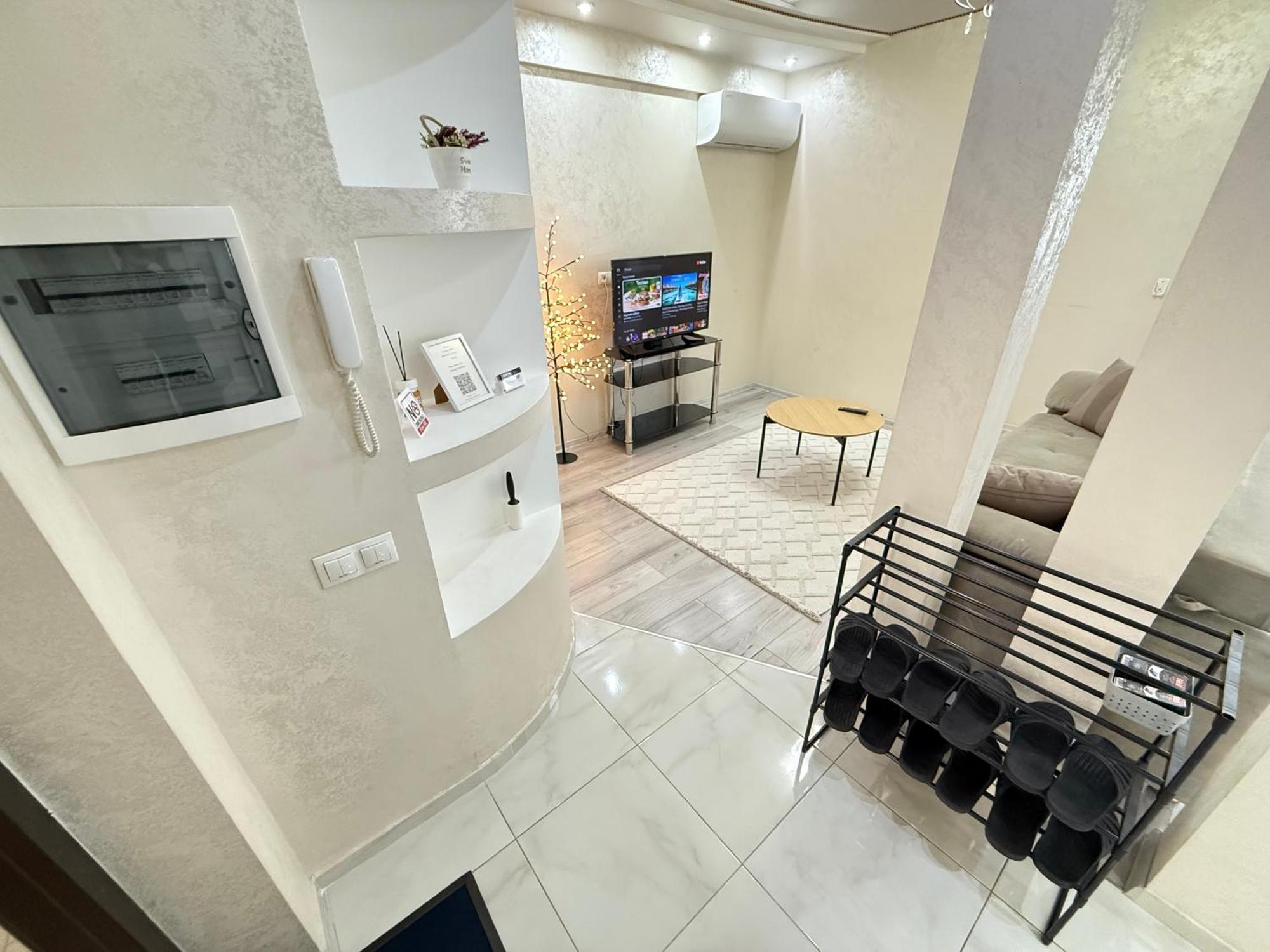 Cozy Two Bedroom Large Apartment Kischinau Exterior foto